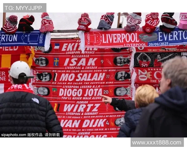 足球球星一天的生活轨迹 从晨跑到赛场背后的日常训练与备战揭秘